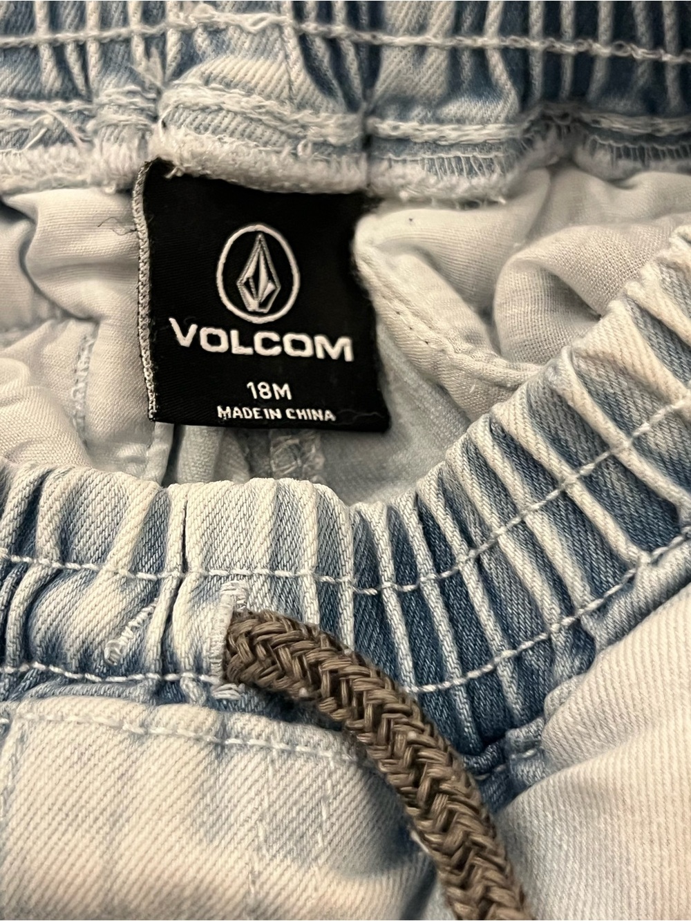 Volcom Light Wash Baby Denim Joggers 18 Months - Picture 2 of 4